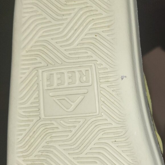 Reef Sierra Sandal Flip Flop Lime Yellow - Picture 7 of 13